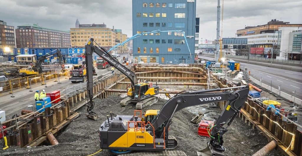 Electric Excavators by Volvo